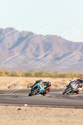 media/Dec-07-2025-CVMA (Sun) [[3e7d2de5dc]]/Race 18-Formula Twins-Formula 40 UL/